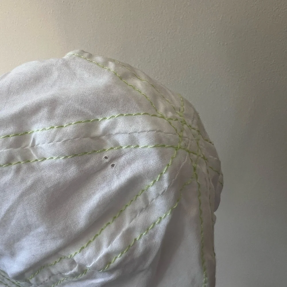 Boboli Baby NWT Infant White Bucket Hat‎ Butterfly With Chin Strap Size XXS